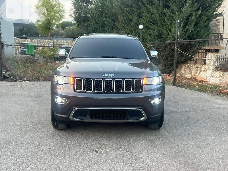 جيب شيروكى 2017 0