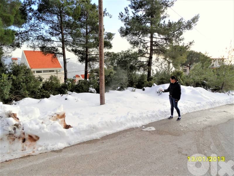 640 m2 prime land+Mountain View 4sale in Baabdat/Chalimarأرض في بعبدات 0