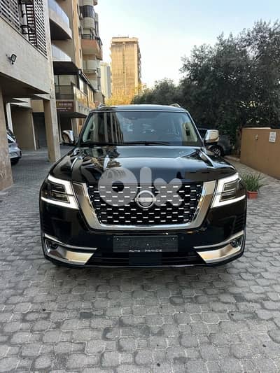 Nissan Patrol Platinum 70th anniversary 2022 black on basket