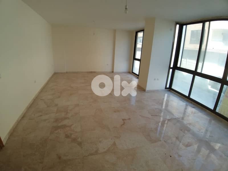 Louaizeh, Baabda/ Elegant Apartment for Sale -اللويزة, بعبدا/شقة للبيع 0