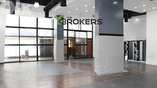 Showroom for Rent in Hamra   صالة عرض للايجار في الحمرا