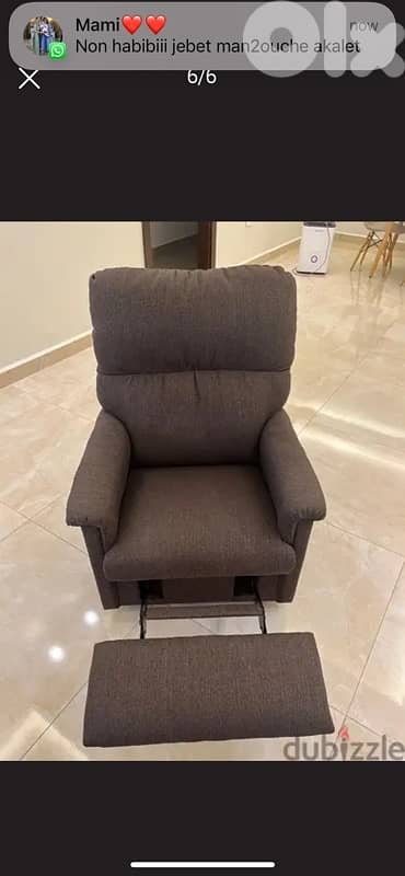 La-Z-Boy brand recliner 0