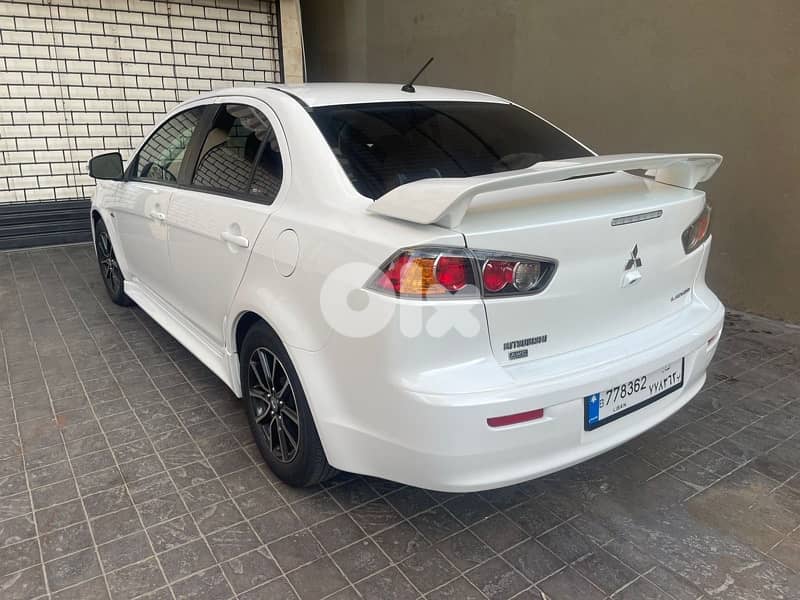 Mitsubishi Lancer 2022 0