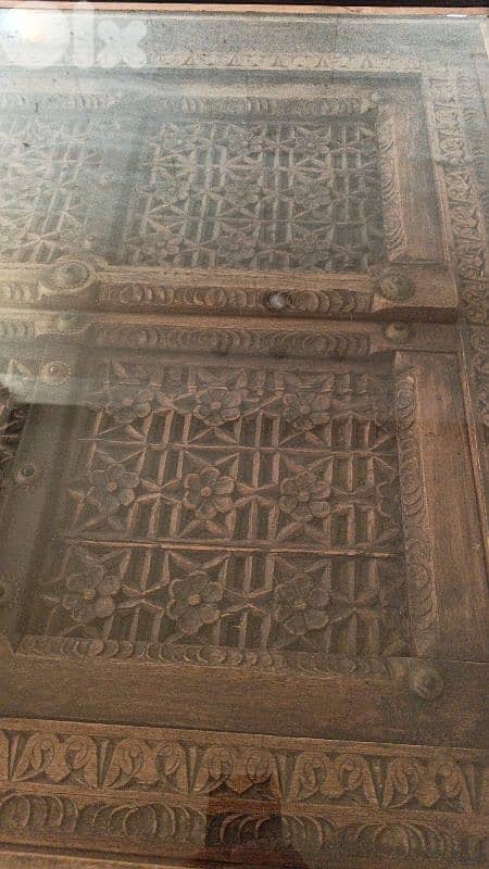 antique table and chair and mirrors 2