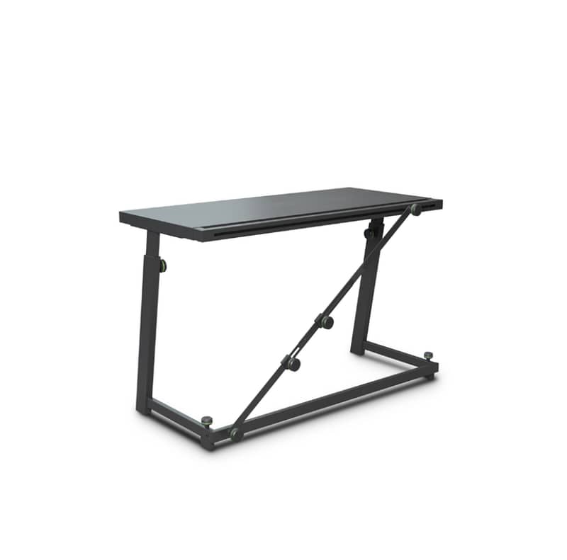 Gravity F T 01 DJ Desk 1