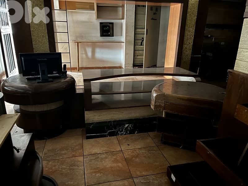 Display wood stands 4