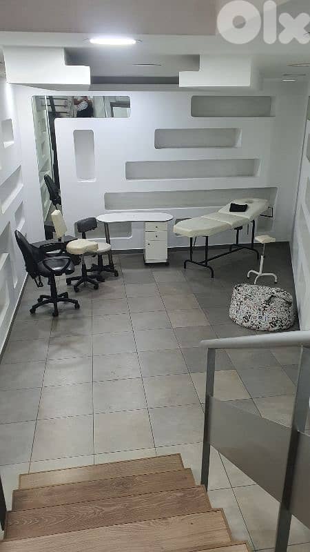 hair salon for women, for sale 3