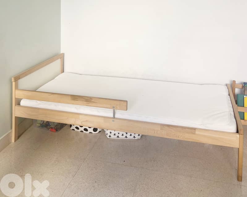 Preloved IKEA 160x70cm Sniglar bed with mattress and waterproof cover 0