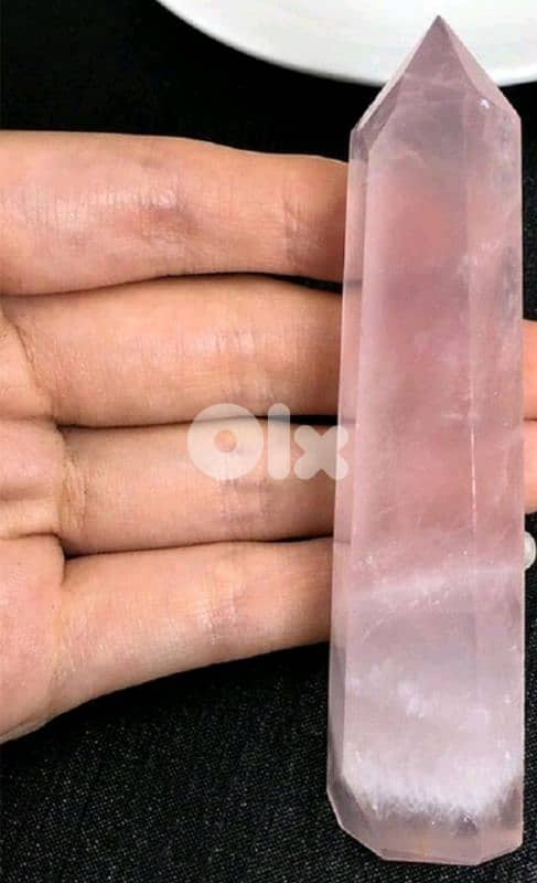 حجر كوارتز زهري اصلي يوجد ١ فقط 1