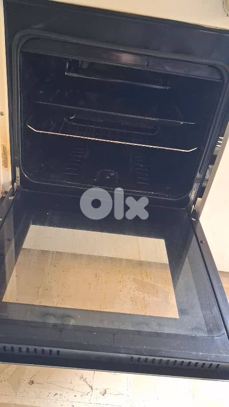 طرابلس القبة خلف صيدلية الأهرام 4