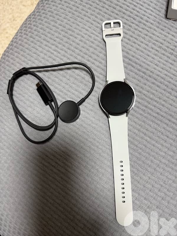 Galaxy watch 6 4
