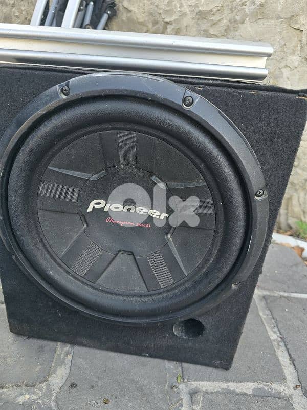 pioneer subwoofer ampli crown 4