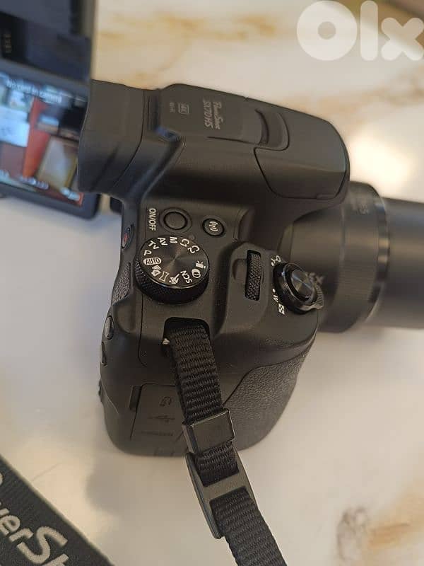 Canon PowerShot SX70 HS 4