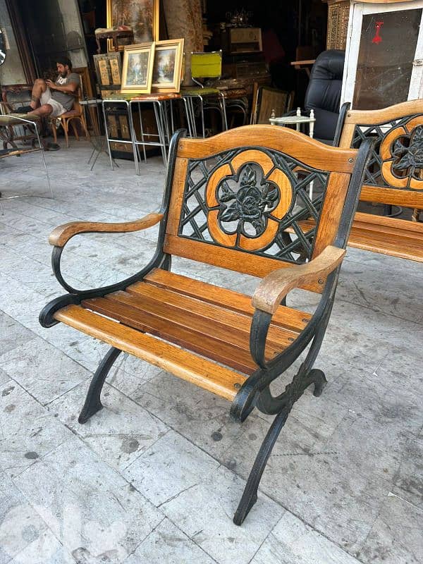 outdoor set frensh طقم خارجي فونت و خشب ٣ قطع رائع 1