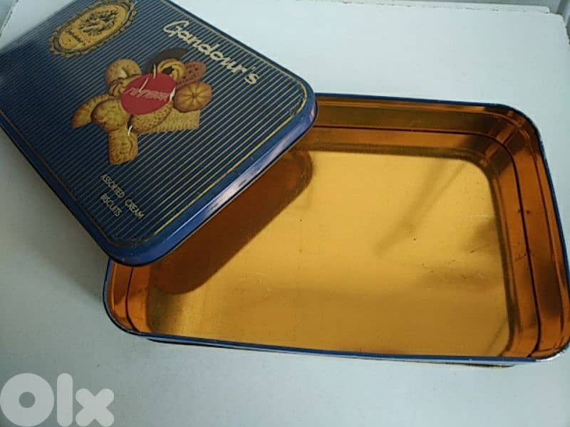 Vintage Gandour tin box - Not Netogiable 1
