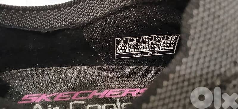 Black Woman Sneakers - Made in Vietnam 7