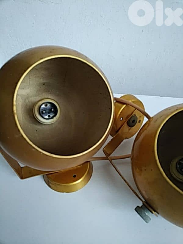 4 vintage spots - Not Negotiable 1