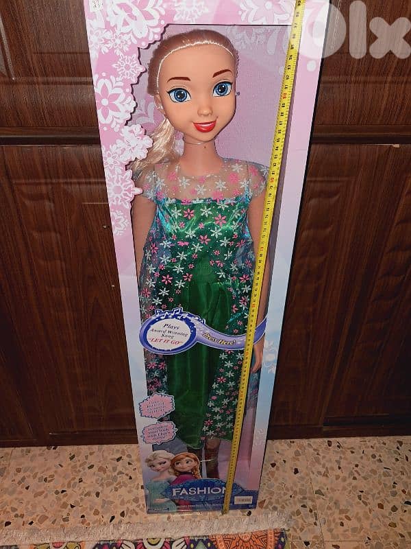 Huge Frozen Game 100cm New in Box 1