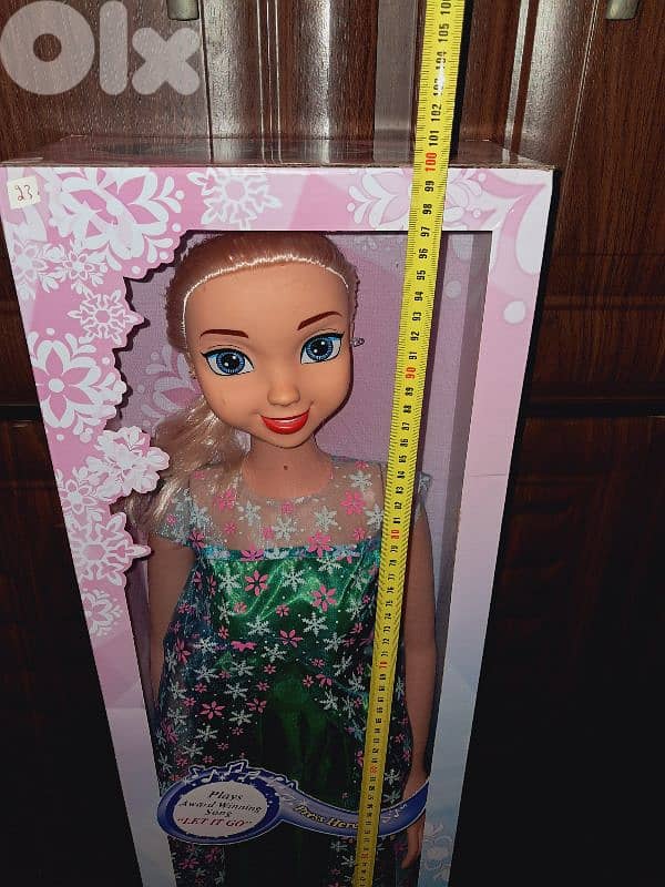 Huge Frozen Game 100cm New in Box 2