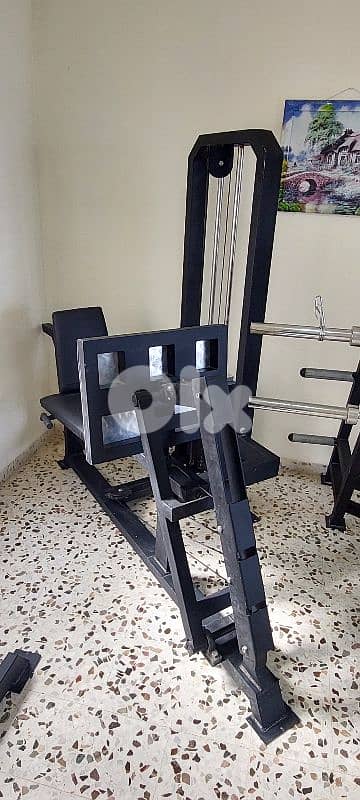 Seated leg press used like new