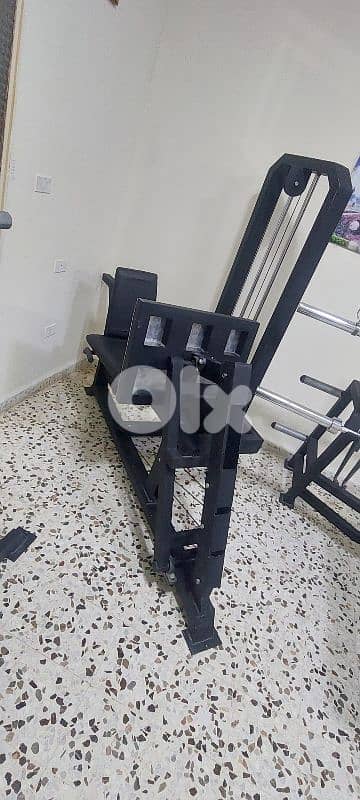 Seated leg press used like new 1