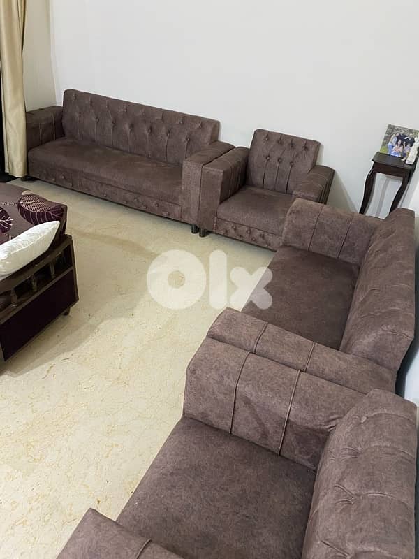 غرفتين جلوس ٢ 4