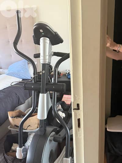 elliptical big like new brand body system