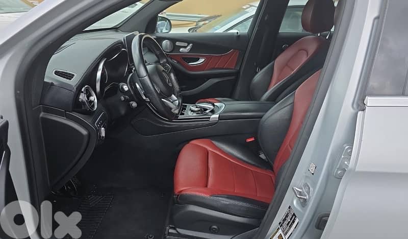 Mercedes  AMG GLC 300 COUPE  CLEAN CARFAX   Arrival on  12/11 0