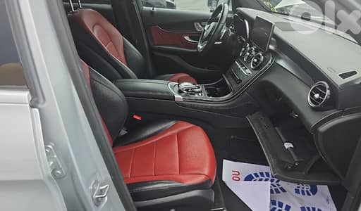 Mercedes  AMG GLC 300 COUPE  CLEAN CARFAX   Arrival on  12/11