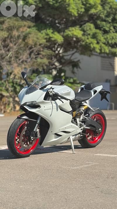 Panigale 899