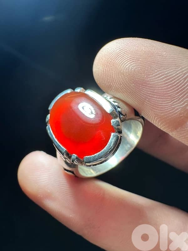 عقيق يماني زجاجي احمر رماني 3