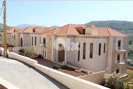 Villa for Sale in Sawfar –  ‎فيلا للبيع في  صوفر – إطلالة جبلية خلابة