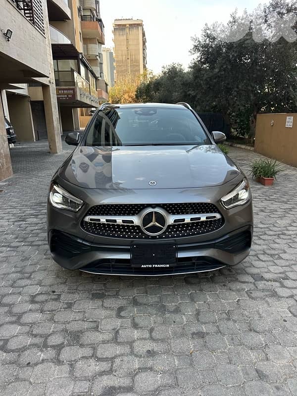 Mercedes GLA 250 AMG-line 2021 gray on black (clean carfax) 0