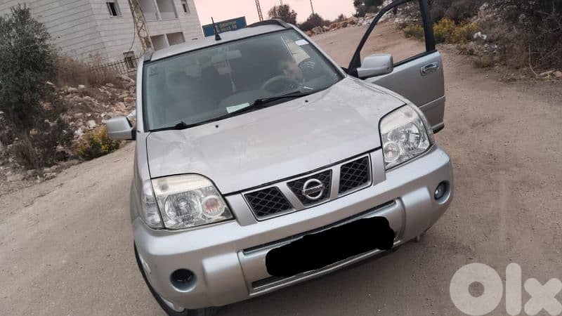 نيسان إكس تريل 2006 0