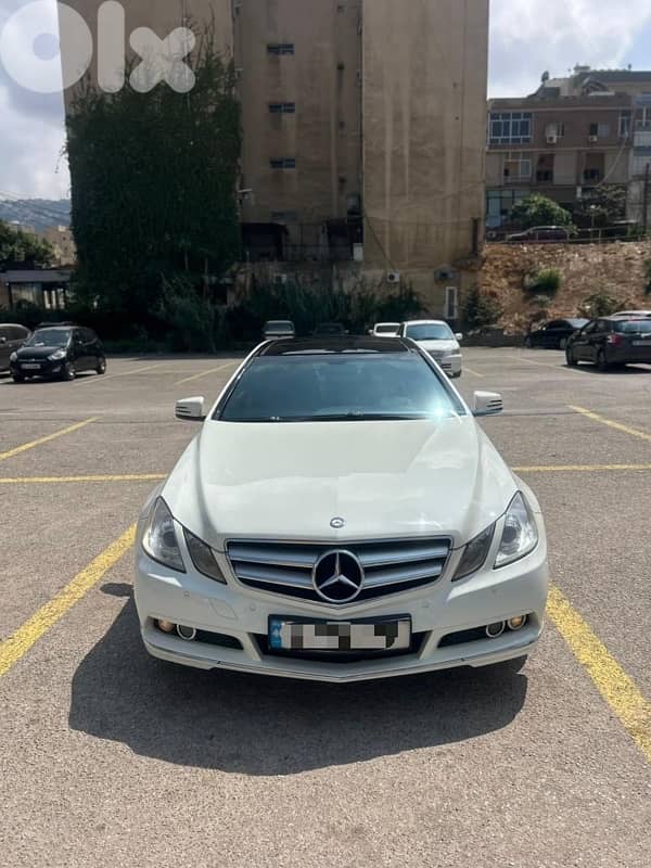 Mercedes-Benz E-Class 2011 0