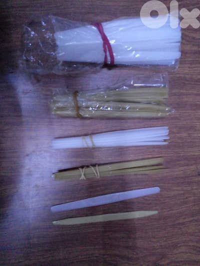 عود تشكيلة كبيرة من ريش العود &غيتار التركي  شمع سيلكون بلاستيكية