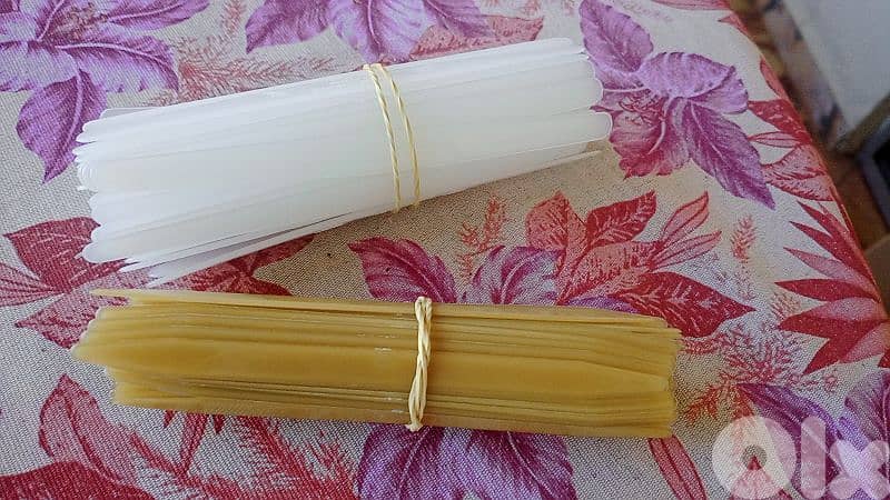 عود تشكيلة كبيرة من ريش العود &غيتار التركي  شمع سيلكون بلاستيكية 4