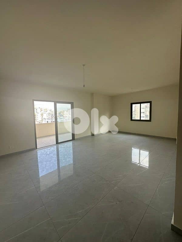 Apartment for sale in Adonis 0