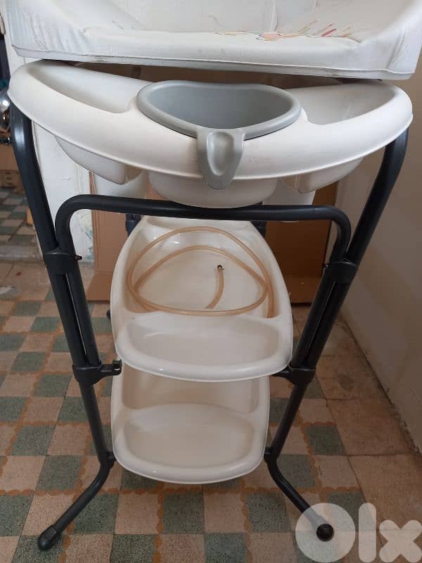 bath tub with stand neonato brand 4