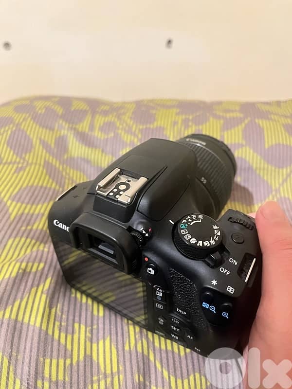 Canon EOS 1300D 2
