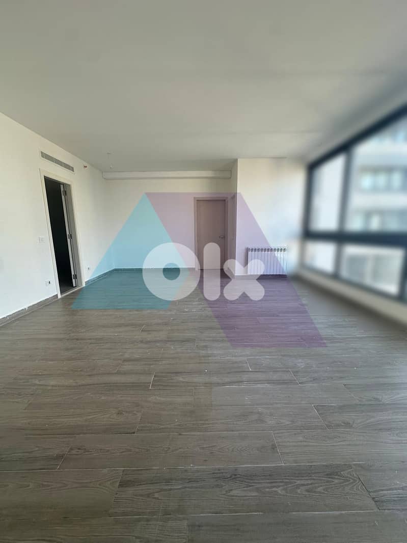 500m2 LUX apartment+gym+pool 4rent in Ain el mraysehشقة في عين المريسة 0