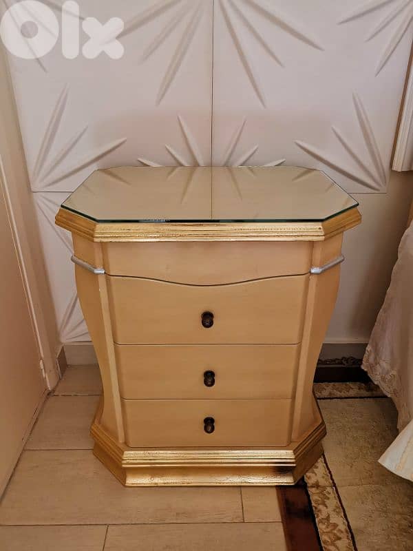 غرفة نوم ايطالي كلاسيك / Classic Italian bedroom 8