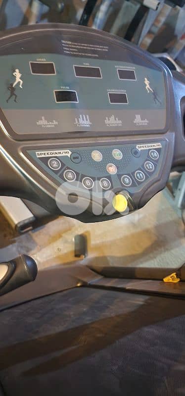 Treadmill Cardio Machine Geo Gym Equipment معدات رياضية متنوعة 0