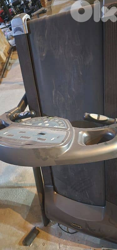 Treadmill Cardio Machine Geo Gym Equipment معدات رياضية متنوعة 1