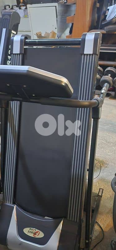 Treadmill Cardio Machine Geo Gym Equipment معدات رياضية متنوعة 1