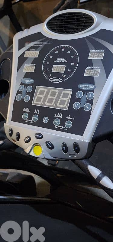 Treadmill Geo Gym Equipment معدات رياضية متنوعة 0