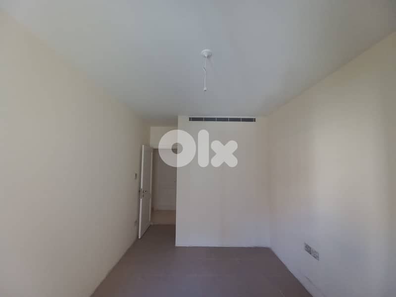 AH-HKL-450 Luxurious Building 2800m for rent in Hamra (1 min from Aub) 4