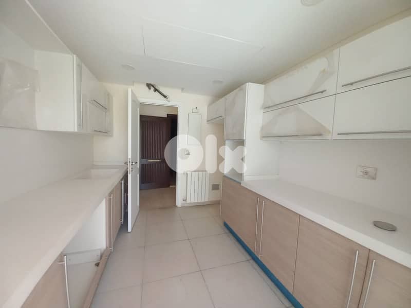 AH-HKL-450 Luxurious Building 2800m for rent in Hamra (1 min from Aub) 7