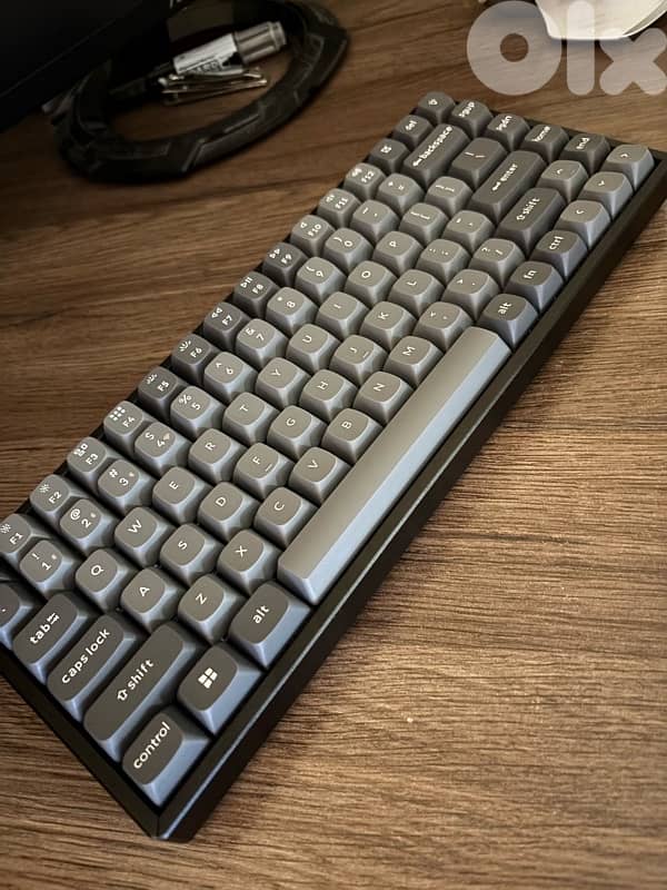 keychron k2 max mechanical keyboard banana switches 2