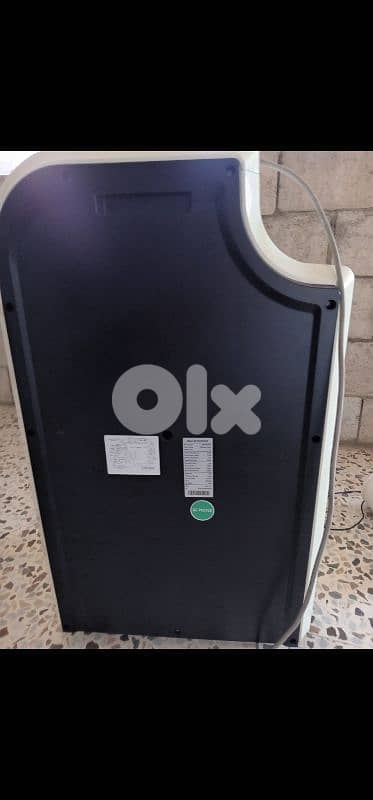 AC portable for sale 150$ مكيف نقال للبيع شبه جديد 3